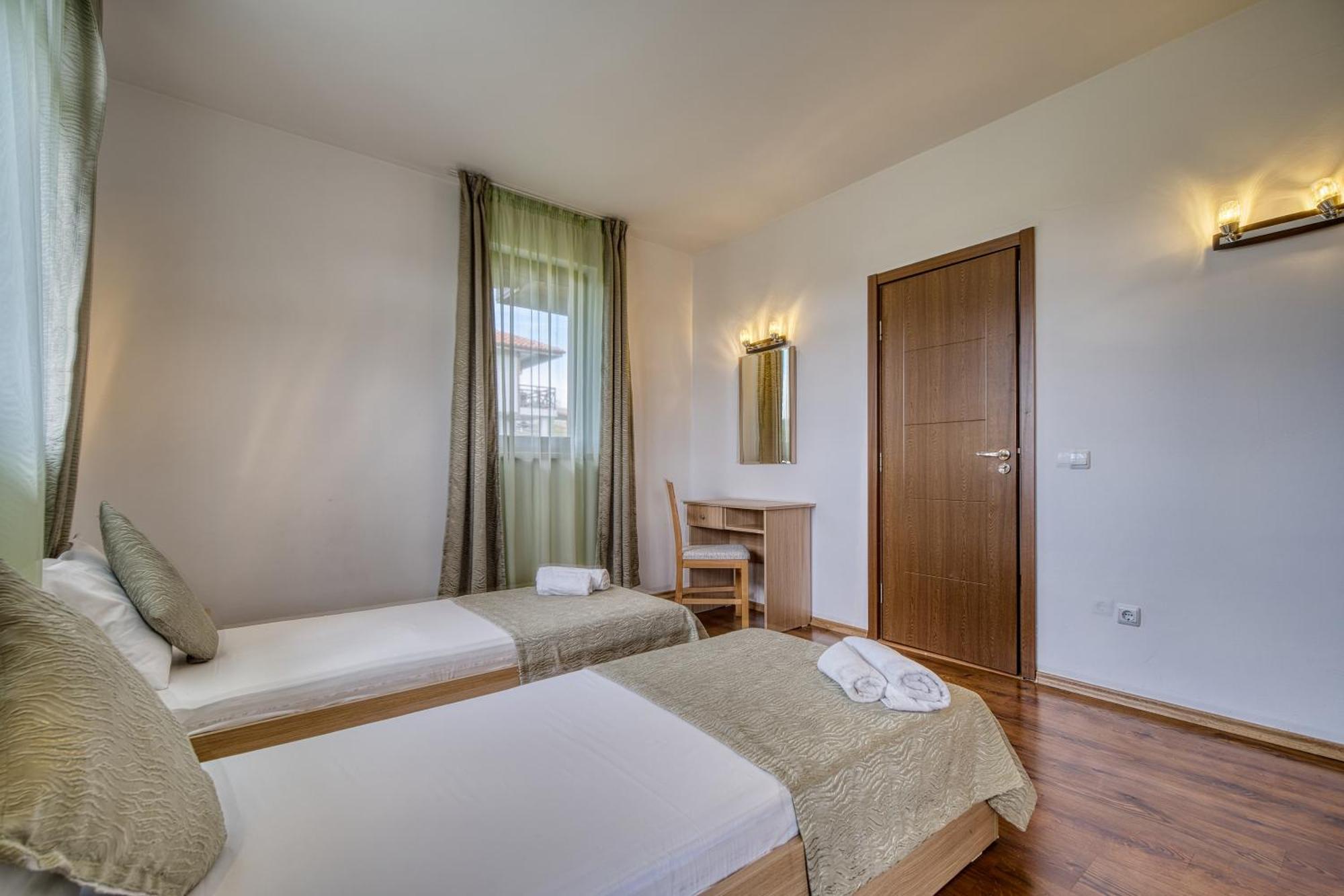 Ivanini Apartment Tryavna